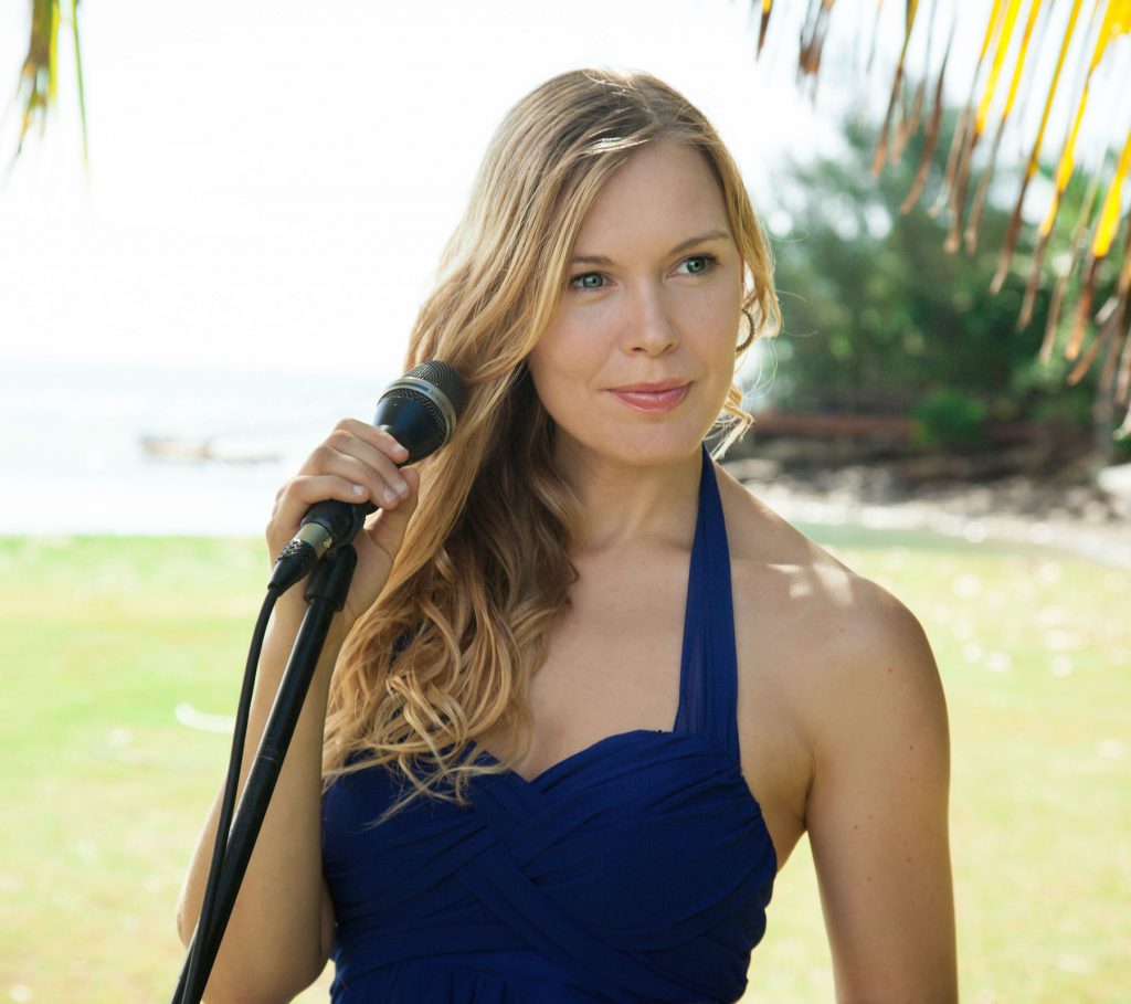 Cairns Singer- Andrea